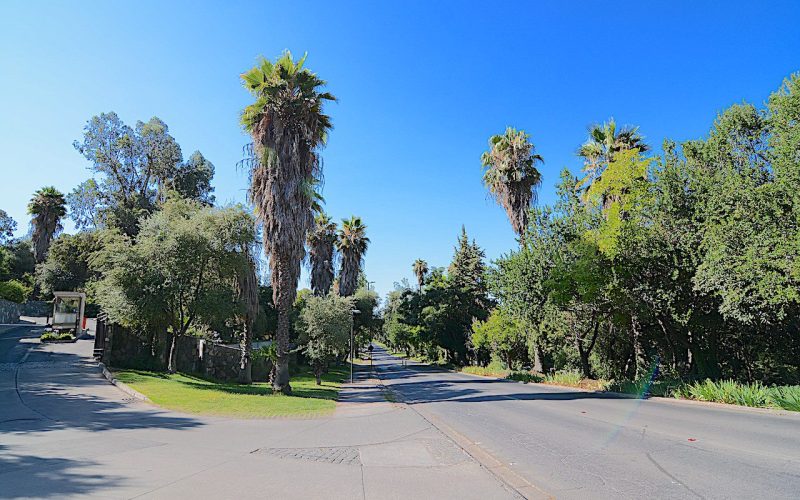 Acceso condominio, AA