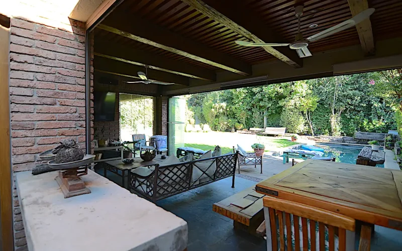 Meson-terraza-jardin